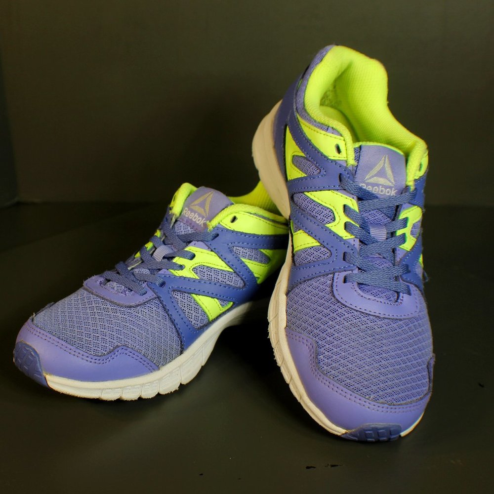 Reebok Run Supreme 2.0 Running Shoes, Girls, size 3